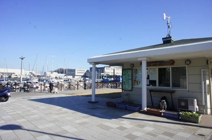 アクアテラス追浜ベイサイドパーク 神奈川県横須賀市浦郷町2丁目 の売買情報 Yahoo 不動産のおうちダイレクト 売り出し物件情報や中古マンションの推定成約価格推移