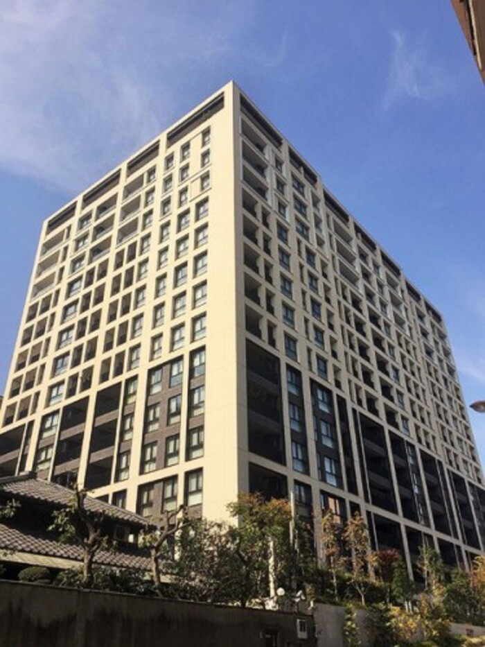 ザパークハウスグラン三番町 東京都千代田区三番町 の売買情報 Yahoo 不動産のおうちダイレクト 売り出し物件情報や中古マンションの推定成約価格推移