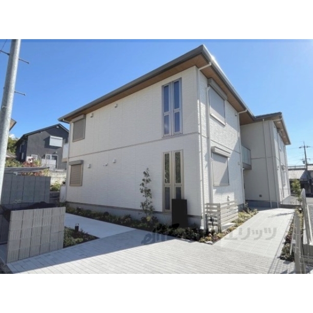 藤森駅より徒歩15分 新築 2階建の賃貸物件