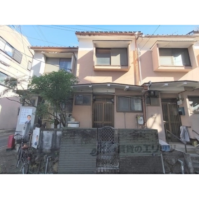 醍醐駅より徒歩19分 築59年8ヶ月 2階建の賃貸物件