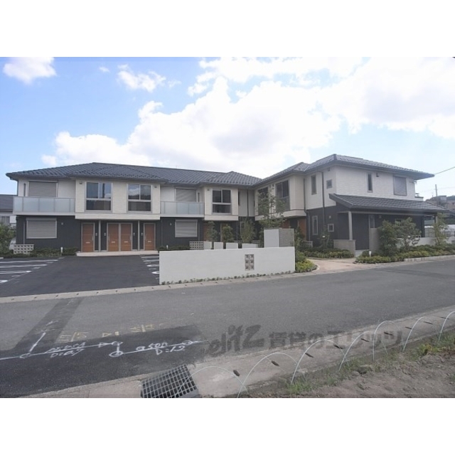 北大路駅よりバス19分 徒歩6分 築11年5ヶ月 2階建の賃貸物件