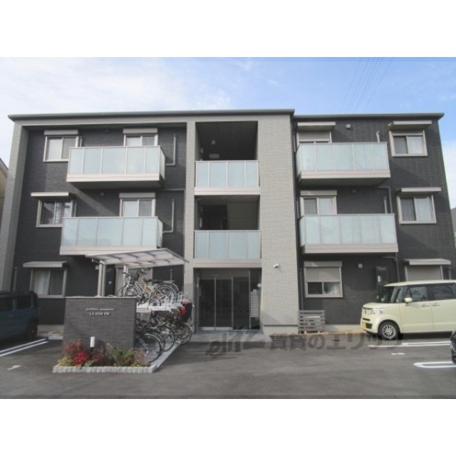 シャーメゾンナナノツボラエゼヴィーの賃貸物件