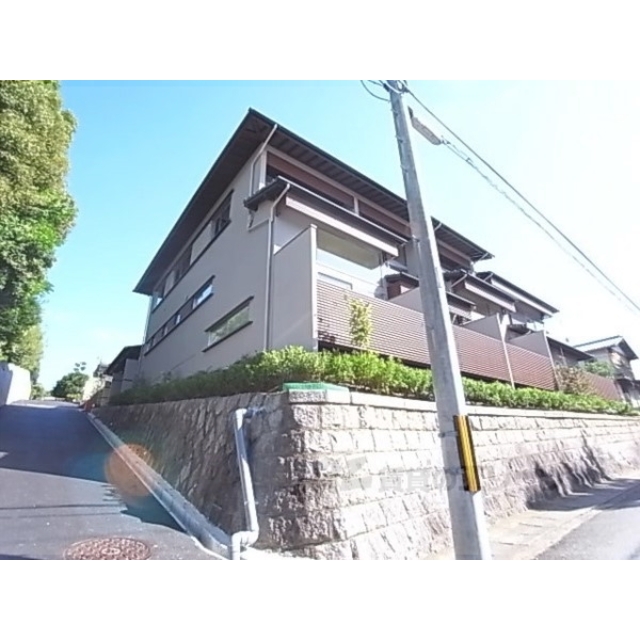 コートハウス伏見桃山の賃貸物件