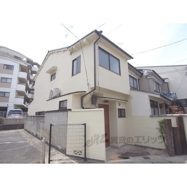 朝日町テラスハウスの賃貸物件