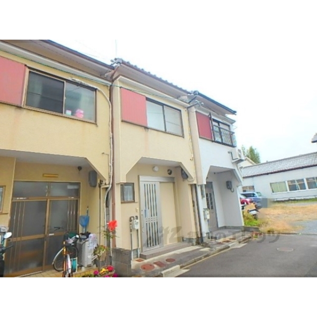 北大路駅よりバス10分 徒歩4分 築47年3ヶ月 2階建の賃貸物件