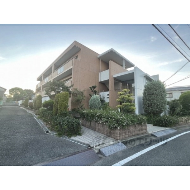 レジデンス口酒井の賃貸物件