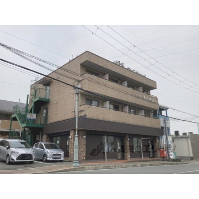 長尾駅より徒歩20分 築31年6ヶ月 3階建の賃貸物件