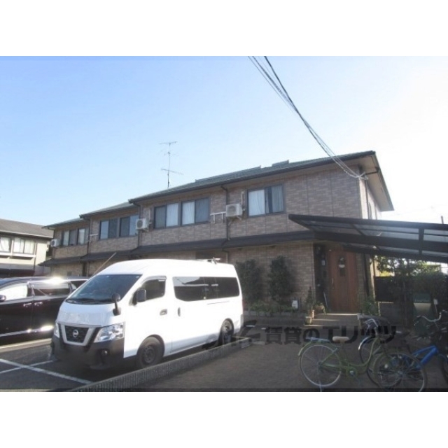 松尾大社駅より徒歩10分 築23年8ヶ月 2階建の賃貸物件