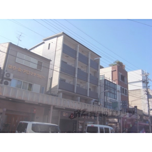 北野白梅町駅より徒歩9分 築13年9ヶ月 5階建の賃貸物件