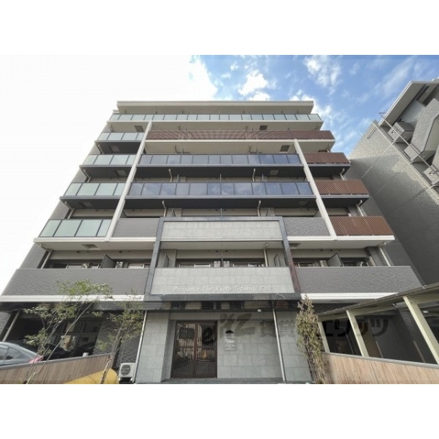 九条駅より徒歩7分 築3年9ヶ月 7階建の賃貸物件