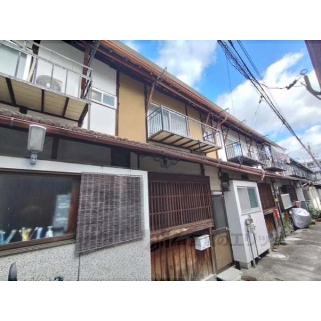 近鉄奈良駅より徒歩10分 築56年10ヶ月 2階建の賃貸物件