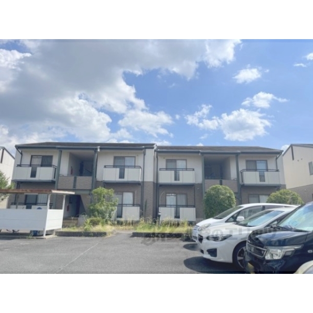 新祝園駅よりバス12分 徒歩3分 築30年8ヶ月 2階建の賃貸物件