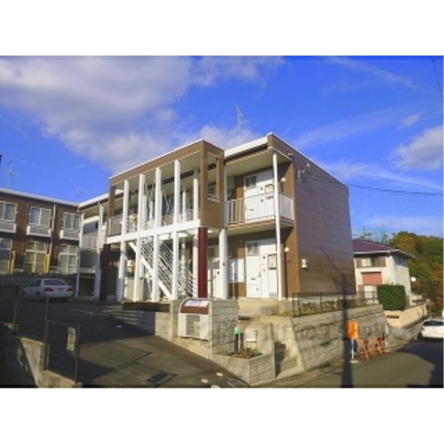 レオパレス紅雪南の賃貸物件