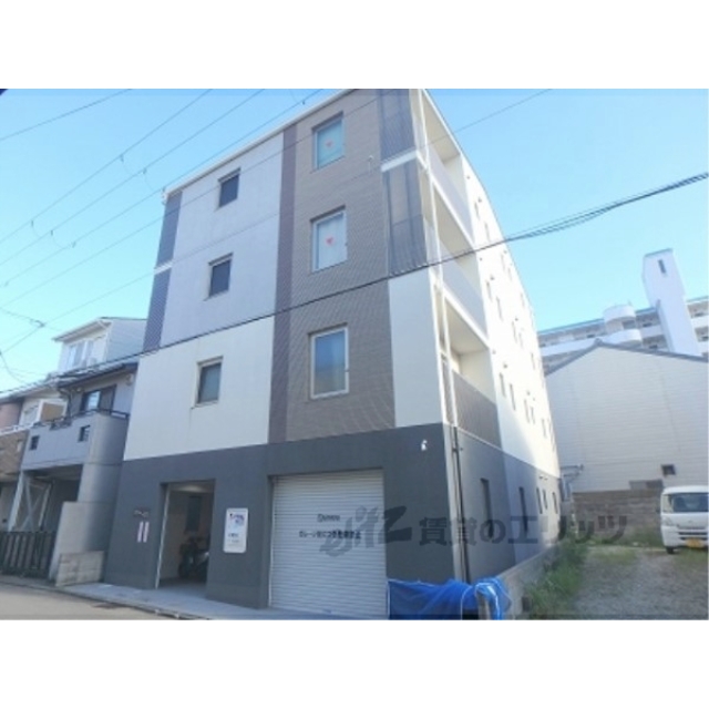 西大路御池駅より徒歩5分 築11年8ヶ月 4階建の賃貸物件