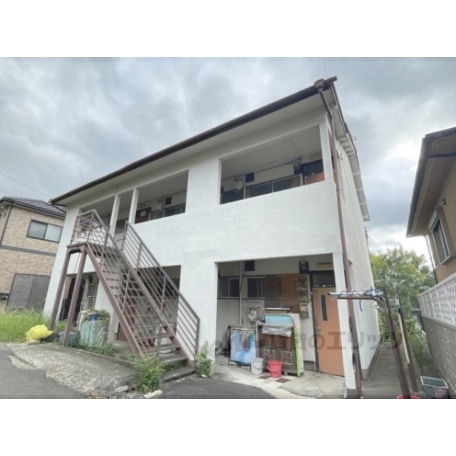 橋本駅より徒歩4分 築53年9ヶ月 2階建の賃貸物件
