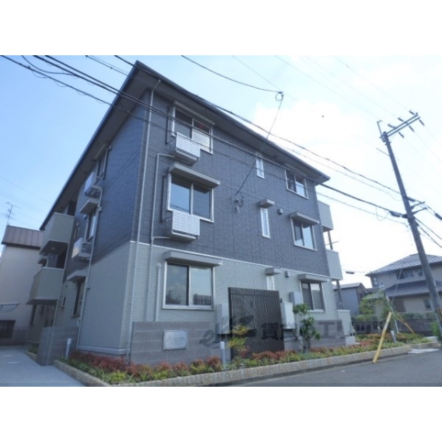 ラカーザセレーナの賃貸物件