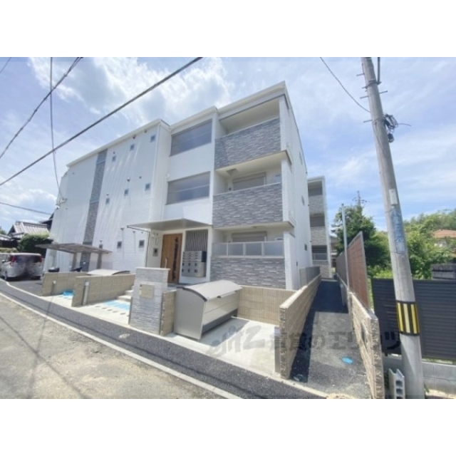 クリエオーレ郡津IIの賃貸物件