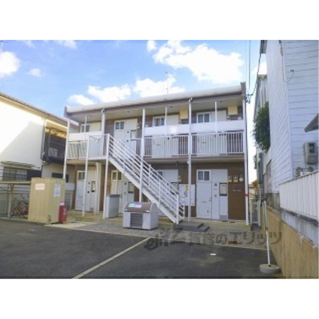 レオパレス紅雪北の賃貸物件