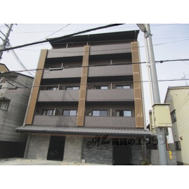 伏見駅より徒歩3分 築4年9ヶ月 5階建の賃貸物件