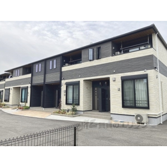 トムズガーデン園部IIの賃貸物件