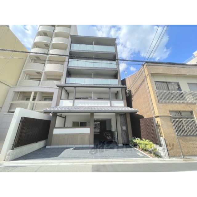 大宮駅より徒歩7分 築2年8ヶ月 5階建の賃貸物件