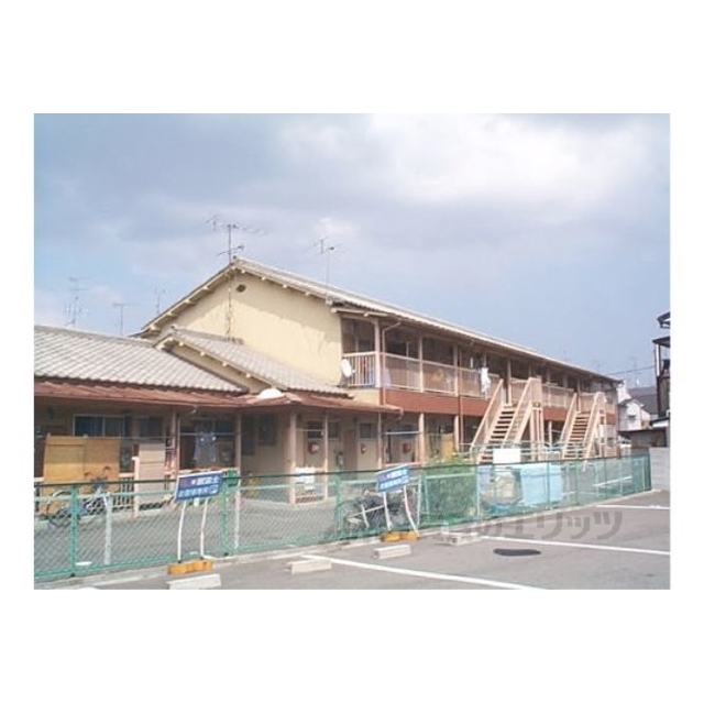 桂駅より徒歩18分 築50年10ヶ月 2階建の賃貸物件