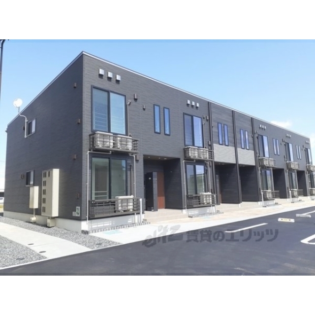 敦賀駅より徒歩49分 築1年8ヶ月 2階建の賃貸物件