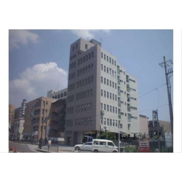 二条駅より徒歩6分 築50年8ヶ月 10階建の賃貸物件