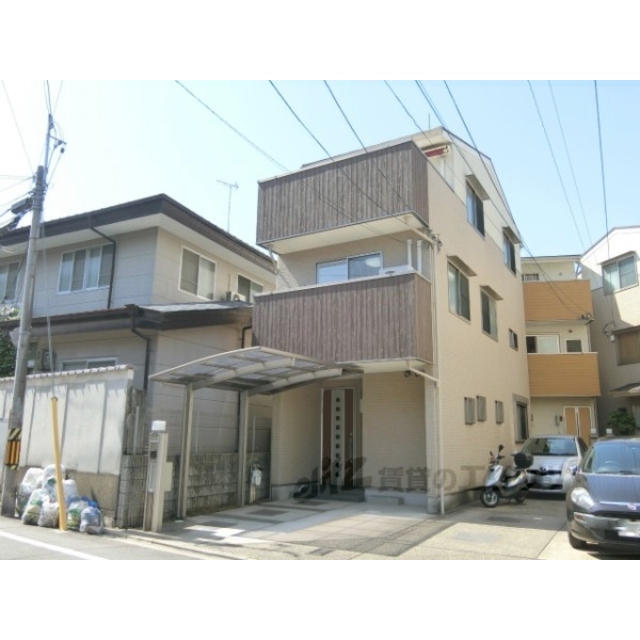 鞍馬口駅より徒歩9分 築19年5ヶ月 3階建の賃貸物件