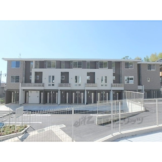 アマルフィ伏見桃山の賃貸物件