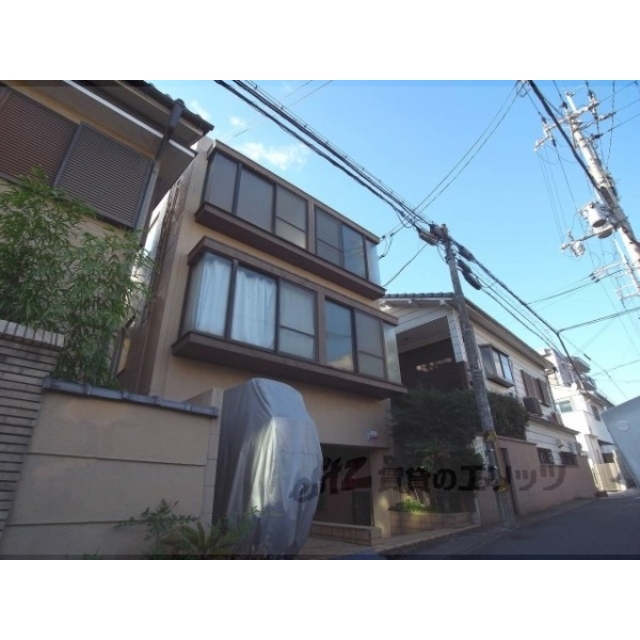 アミティエ太秦の賃貸物件