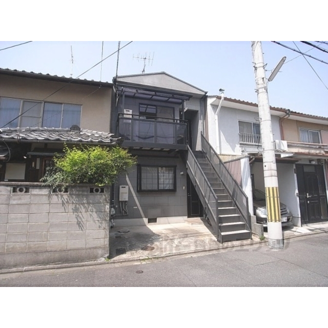 北大路駅より徒歩10分 築28年5ヶ月 2階建の賃貸物件