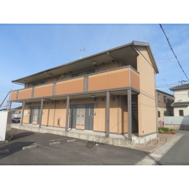 福知山駅より徒歩14分 築19年6ヶ月 2階建の賃貸物件