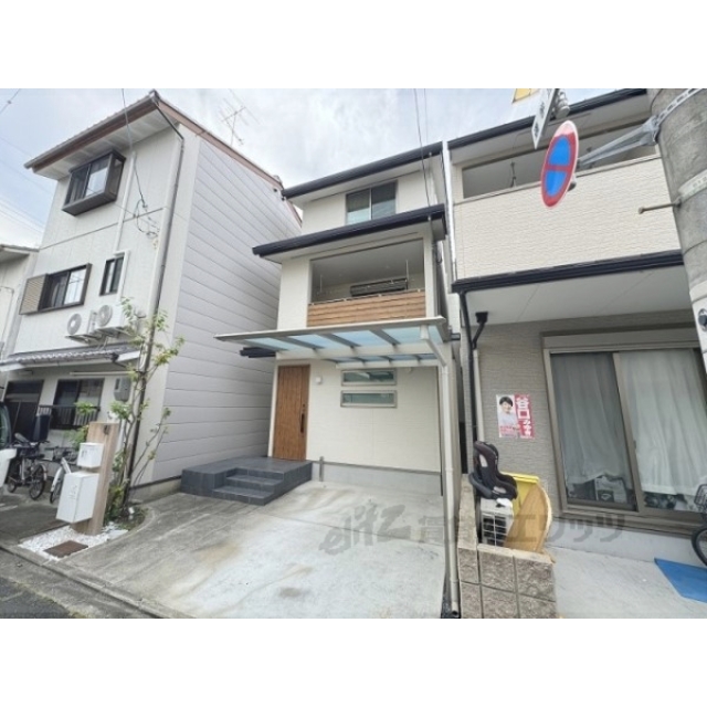 北大路駅より徒歩20分 築7年2ヶ月 3階建の賃貸物件