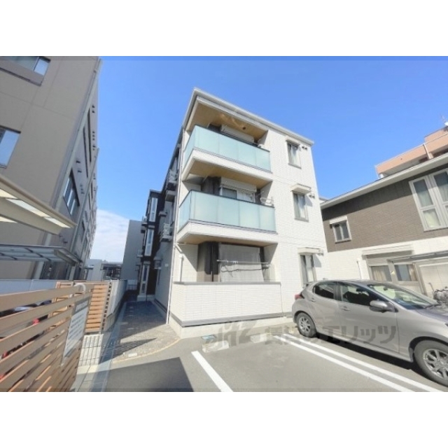 若江岩田駅より徒歩14分 築24年8ヶ月 3階建の賃貸物件