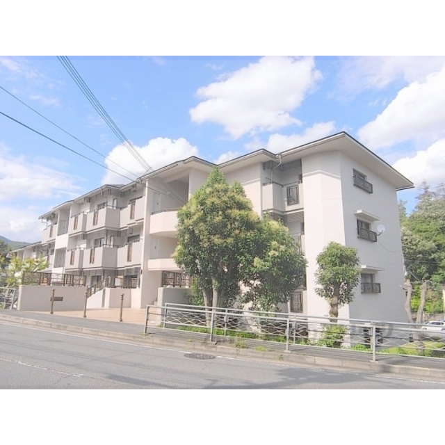 メゾン宇多野の賃貸物件