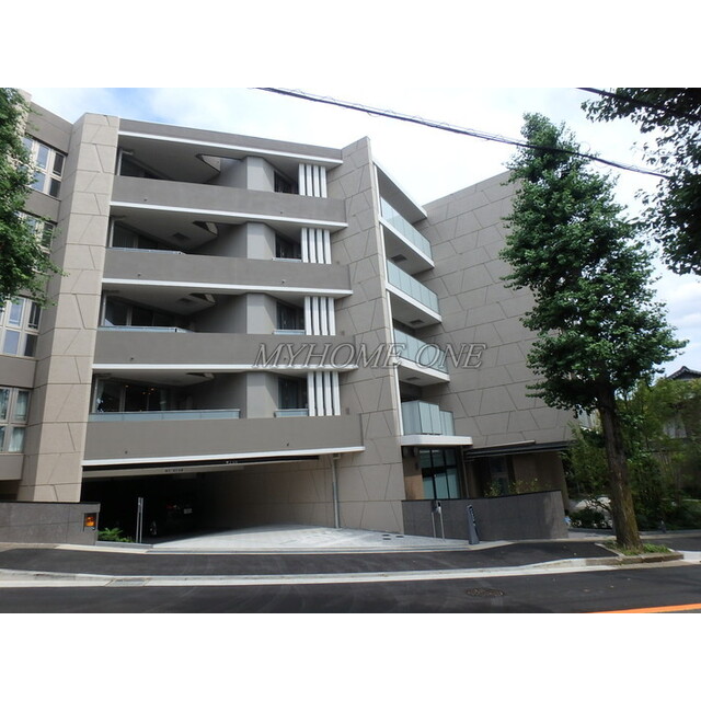 宮前平駅より徒歩4分 築1年3ヶ月 5階建の賃貸物件