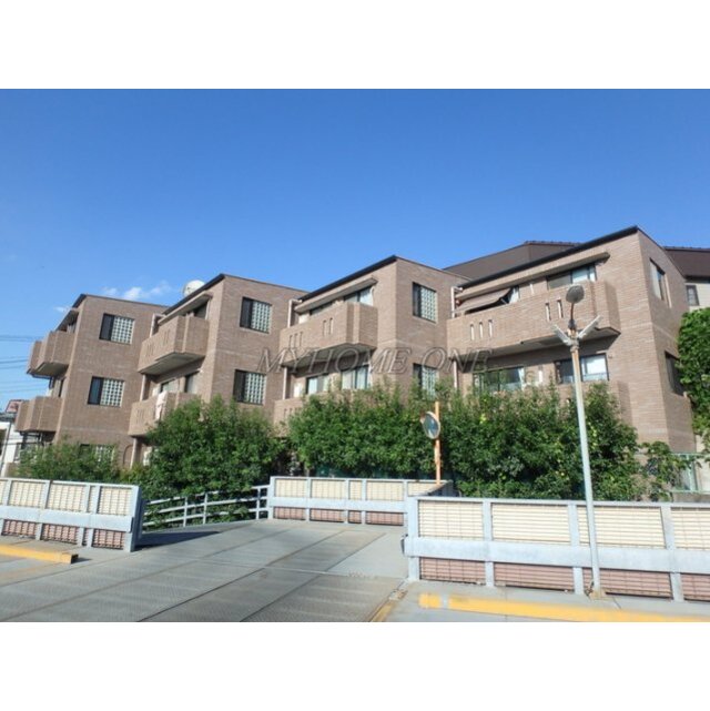 鷺沼駅より徒歩7分 築33年10ヶ月 4階建の賃貸物件