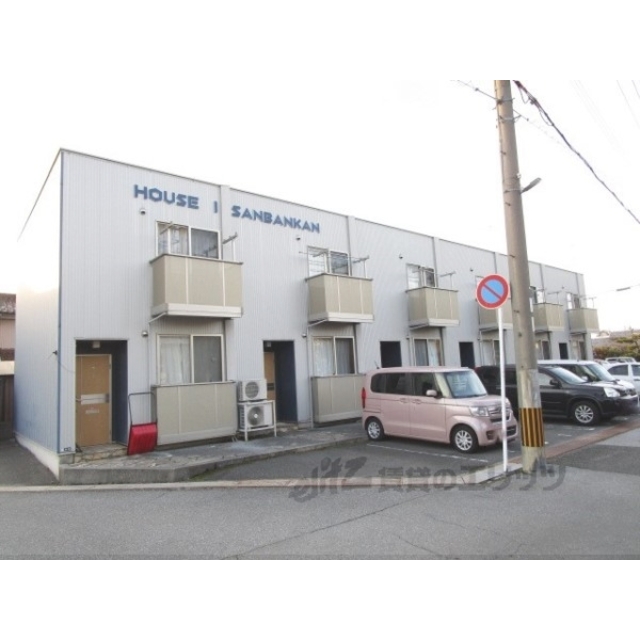 長浜駅より徒歩10分 築20年7ヶ月 2階建の賃貸物件