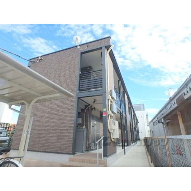 新田辺駅より徒歩23分 築11年10ヶ月 2階建の賃貸物件