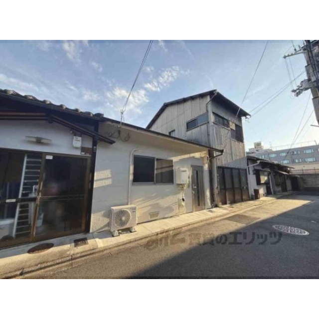 西院駅より徒歩10分 築55年10ヶ月 1階建の賃貸物件