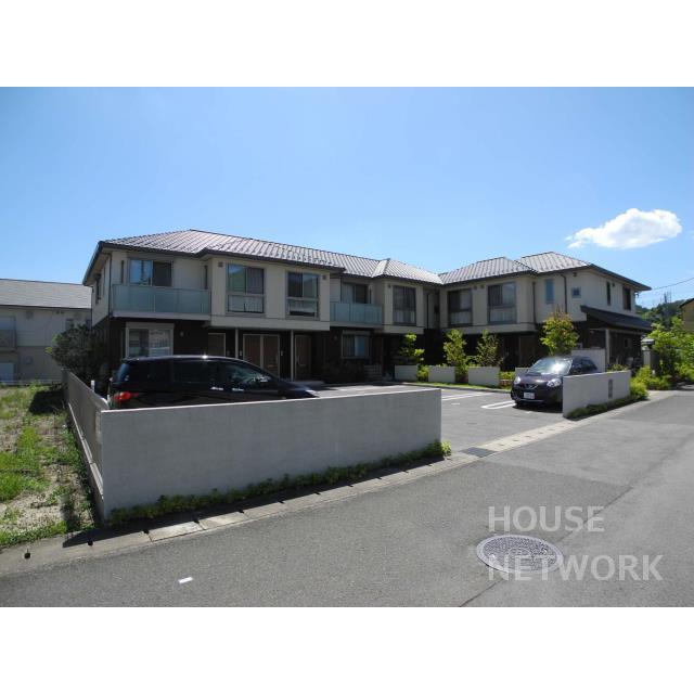 北大路駅よりバス19分 徒歩8分 築11年5ヶ月 2階建の賃貸物件