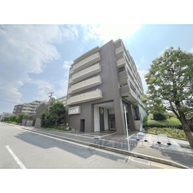 リーデンススクエア宇治伊勢田の賃貸物件