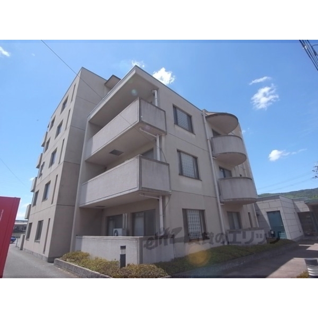 西山天王山駅より徒歩17分 築30年7ヶ月 5階建の賃貸物件