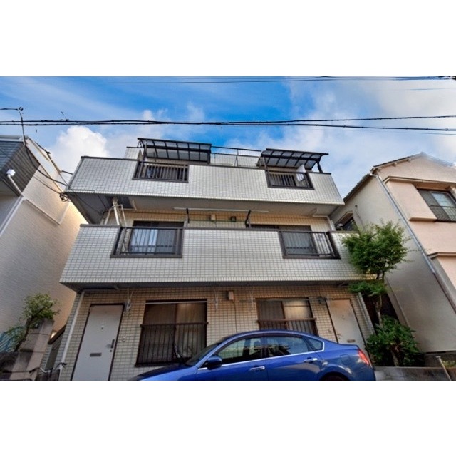 仙川駅より徒歩10分 築36年10ヶ月 3階建の賃貸物件