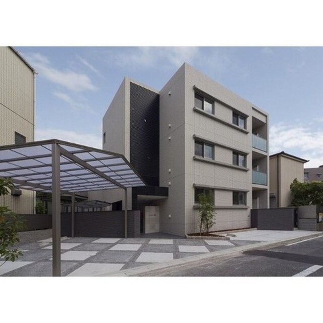 本山駅より徒歩6分 築12年2ヶ月 3階建の賃貸物件