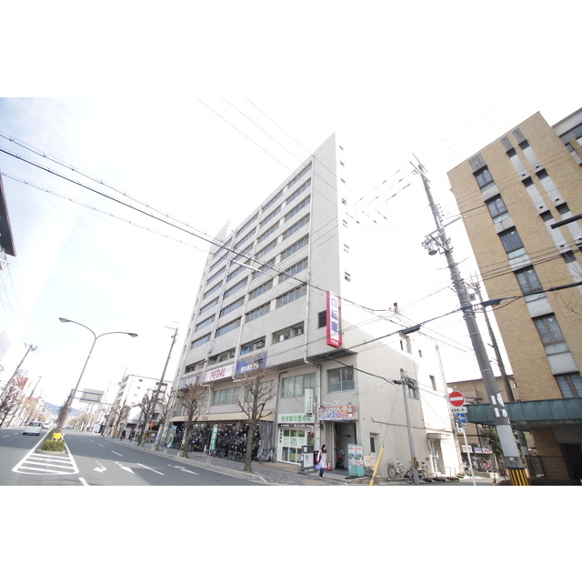 西大路御池駅より徒歩2分 築52年 10階建の賃貸物件
