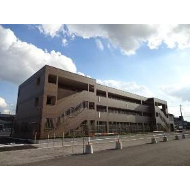 西大宮駅より徒歩4分 築10年4ヶ月 3階建の賃貸物件