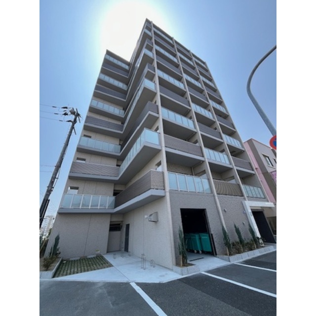七道駅より徒歩13分 築1年8ヶ月 10階建の賃貸物件