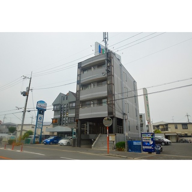 樟葉駅より徒歩15分 築32年10ヶ月 4階建の賃貸物件